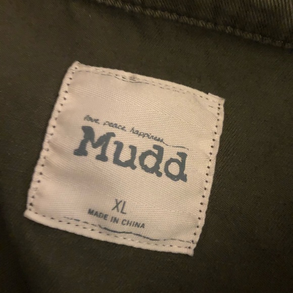 Army jacket with a twist - Picture 5 of 5